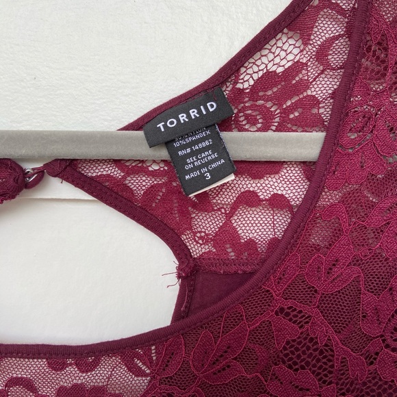 Torrid Lace Inset Bell Sleeve Top 3X Maroon - Picture 3 of 9